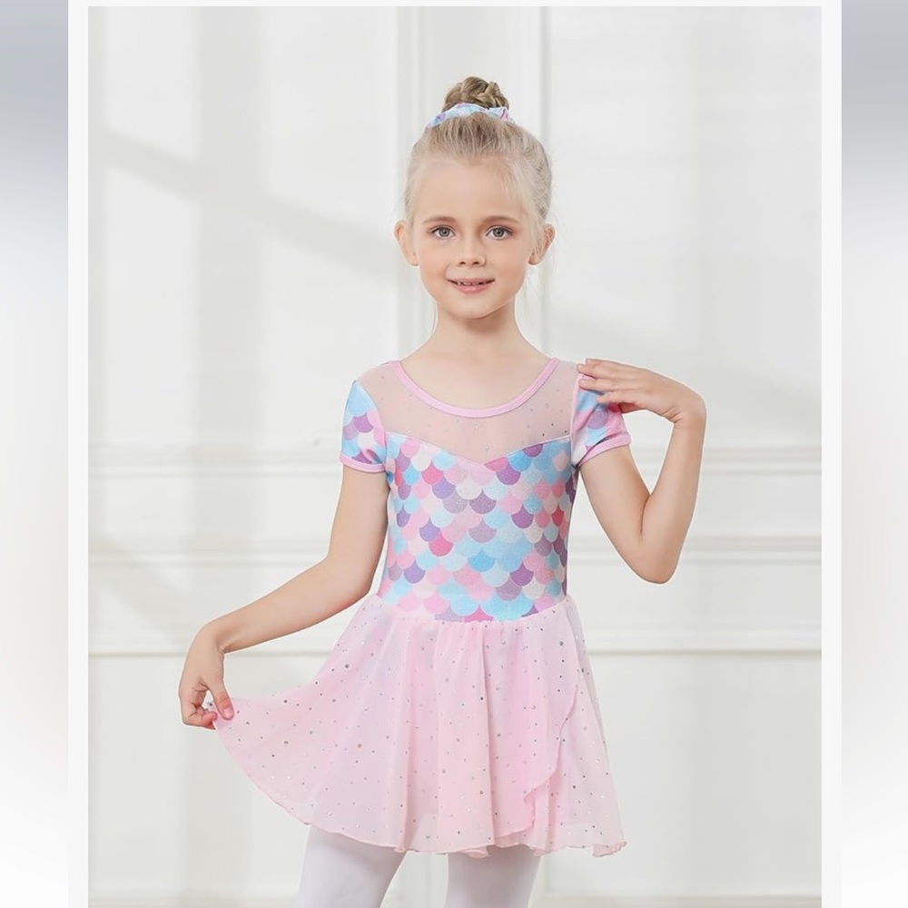 Dance or skating Costume can be use as beautiful dress as well multiple size ava